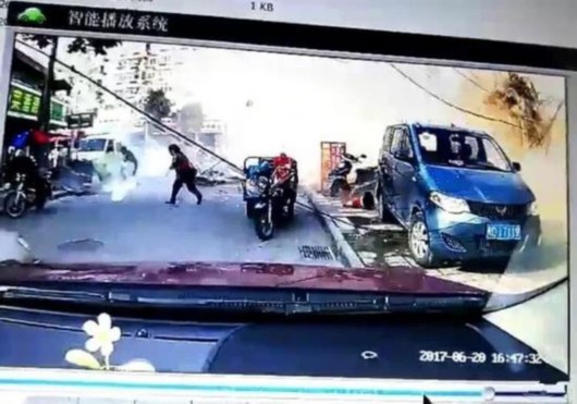 突發：同安煤氣爆燃2死3傷，兩層樓坍塌！